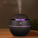 Mini Umidificador e Aromatizador Ultrassônico USB – Vaso com LED (Estilo Madeira)